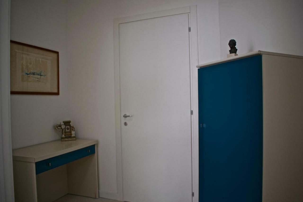 Il Piccolo Attico In Centro Daire Pozzallo Dış mekan fotoğraf